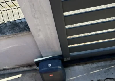 intervention telecommande portail - expertcleauto19 (5)